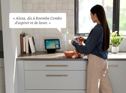 iRobot Roomba Combo Essential (Y0112)   Robot Aspirateur et Laveur Connecté   Efficace et Puissant   Système de Nettoyage en 4 étapes  3 Niveaux d'aspiration   Programmable Via Application ou Voix : Cuisine et Maison
