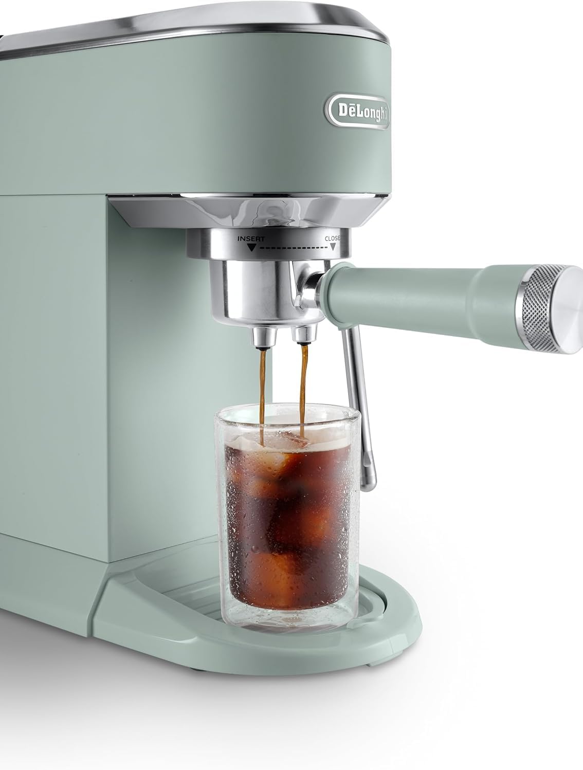 Machine à café De'Longhi Dedica - Acier inoxydable, pompe, pour café moulu ou dosettes, expresso et cappuccino, réservoir de 1,3 litre, système anti-gouttes, modèle EC685.M, couleur métal